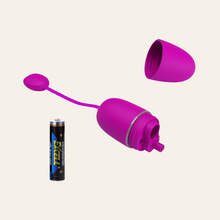 Charger l'image dans la galerie, Ce sextoy oeuf vibrant en silicone fonctionne avec une pile AAA.
