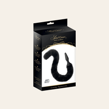 Charger l'image dans la galerie, La taille et la forme de ce plug noir sont adaptés pour ceux qui souhaitent s'initier à ce plaisir interdit.
