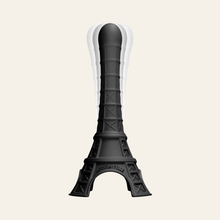 Charger l'image dans la galerie, Marre des Tour Eiffel vendues à la sauvette ou du porte-clé que vous avez déjà offert cent fois ? Enfin une alternative. Un dildo drôle, de bonne qualité avec un design made in France, on adore et on adhère !

