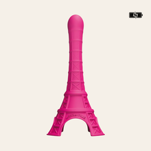 Charger l'image dans la galerie, Ce vibromasseur design fonctionne avec 1 pile non fournie dans le carton de ce jouet en silicone rose La Tour est folle.
