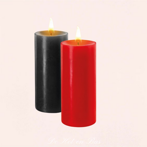 Découvrez nos bougies basses températures rouge ou noire de la collection Fetishtentation.