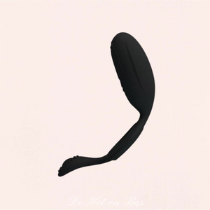 En parallèle, la petite languette nervurée du dessus va frotter contre le clitoris offrant en soit une intéressante stimulation.