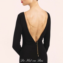 Charger l&#39;image dans la galerie, Le collier strass Lise de la marque Bijoux pour toi est parfait pour vos tenues dos nu.
