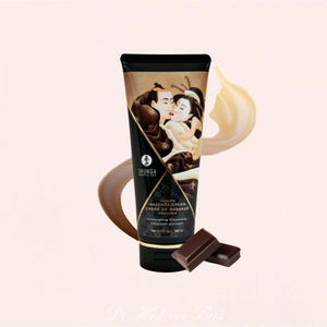 Crème de massage délectable parfum chocolat noir qui rendra votre peau et celle de votre partenaire douce et hydratée.