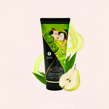 Charger l&#39;image dans la galerie, Crème de massage délectable pour une peau douce et hydratée au doux parfum de la poire et thé vert exotique.
