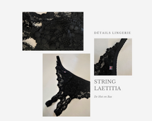 Charger l&#39;image dans la galerie, String Laetitia en dentelle délicate de couleur noir pour femme.
