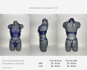 Notre ensemble de lingerie Charlotte en dentelle douce et fine est disponible en taille S/M et L/XL pour femme.