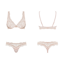 Charger l&#39;image dans la galerie, Achat ensemble de lingerie en dentelle rose poudré confortable comportant deux pièces : un soutien-gorge triangle et un string, tanga assorti de la marque Obsessive, disponible sur notre boutique en ligne de lingerie au meilleur prix.
