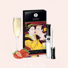 Charger l&#39;image dans la galerie, Le gloss plaisir oral parfumé vin pétillant à la fraise de haute qualité.
