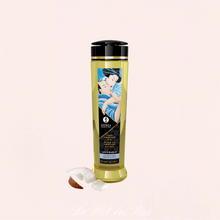 Charger l&#39;image dans la galerie, Huile de massage non grasse érotique parfum frissons de coco de la marque Shunga.

