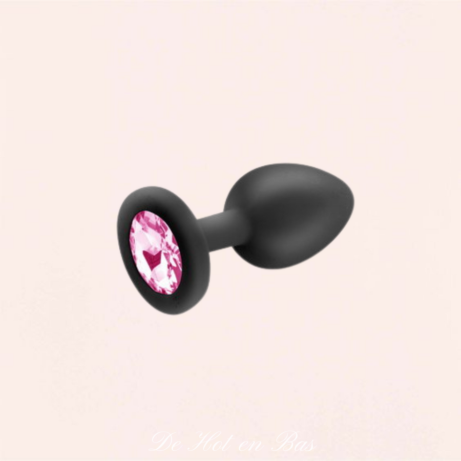 Plug anal bijou avec une pierre imitation saphir pour donner beaucoup de luxe à votre jouet de la marque Hidden Eden.