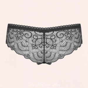 Belle dentelle transparente pour le shorty Coralie.