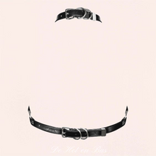 Charger l&#39;image dans la galerie, Soutien-gorge harnais noir de luxe pour vos soirée coquine avec votre amoureux.
