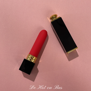 Vous cherchez un stimulateur discret silencieux et étanche ? Voici le stimulateur bullet lipstick vibrant imitant à la perfection un rouge à lèvres.