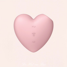 Charger l&#39;image dans la galerie, Ce stimulateur puissant Cutie Heart est fabriqué en silicone rose souple pour un confort total de vos moments intimes avec votre jouet.
