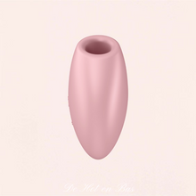 Charger l&#39;image dans la galerie, Ce stimulateur par pulsations pour femme est un sextoy clitoridiant parfait ! Il se recharge avec un câble USB aimanté, simple d&#39;utilisation. 
